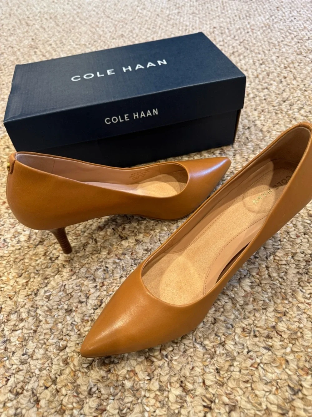 Cole Haan Goto Park Pump 65MM in Caramel Leather size 8 - Picture 2 of 6